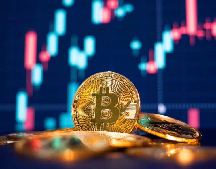 Bitcoin Traders Eye $40K Support Amid ETF Approval